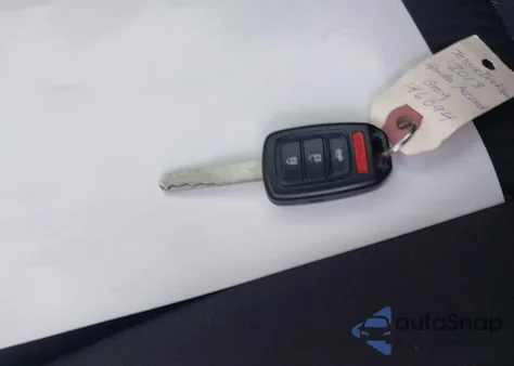 2013 Honda Accord Sdn Sport z USA, uszkodzony, nr VIN 1HGCR2E52DA121911